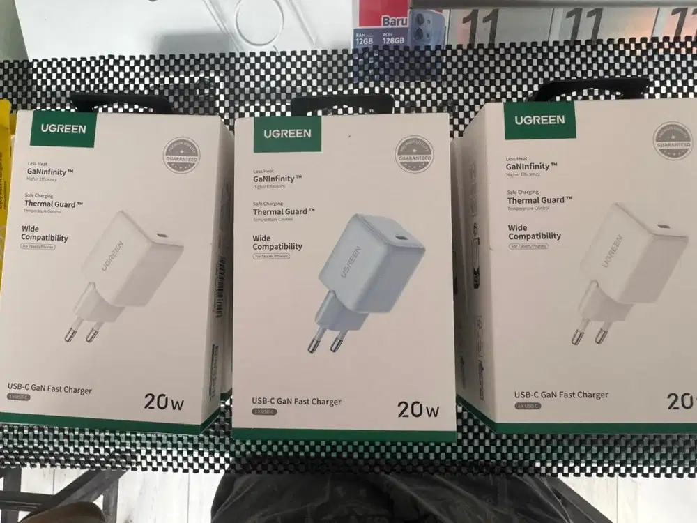 UGREEN 20W USB-C Gan Fast Charger