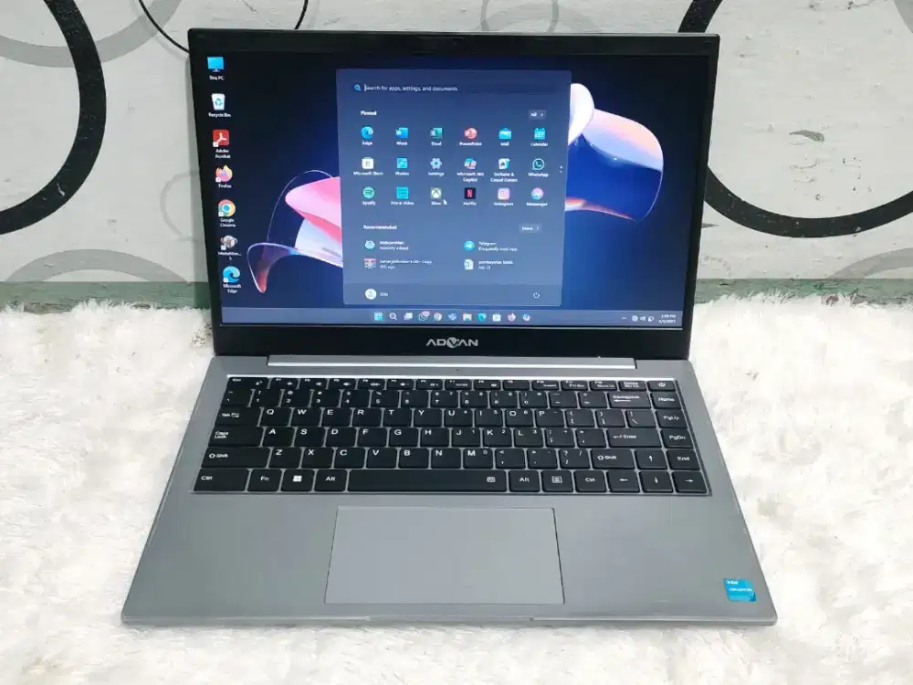 Laptop Advan Soulmate 1405 -SLIM -SSD 128GB -4GB -Zoom -Ms OFFICE