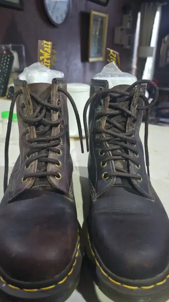 Docmart size 39 like new