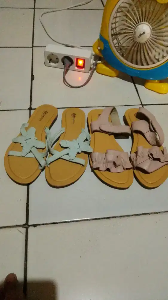 Sendal santai anak