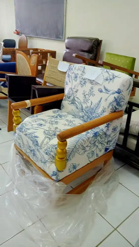 Sofa santai satset