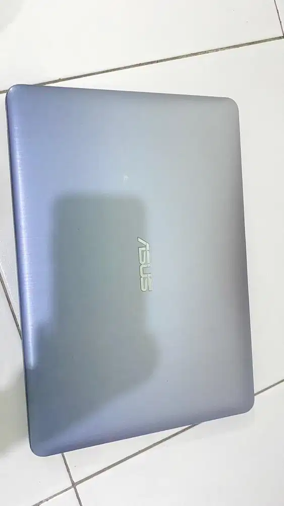 LAPTOP ASUS SECOND