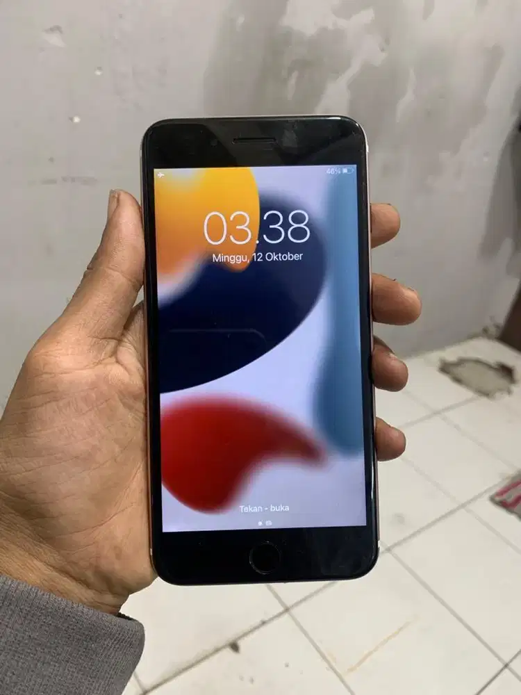 iphone 7+ 32gb wifi only orian