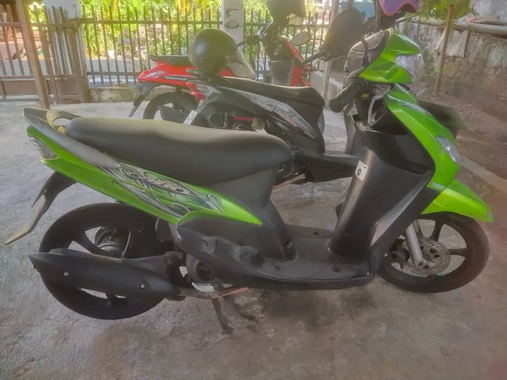 YAMAHA MIO KARBU HIJAU TH 2010