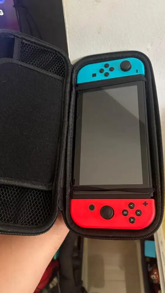 Nintendo switch V2 256GB