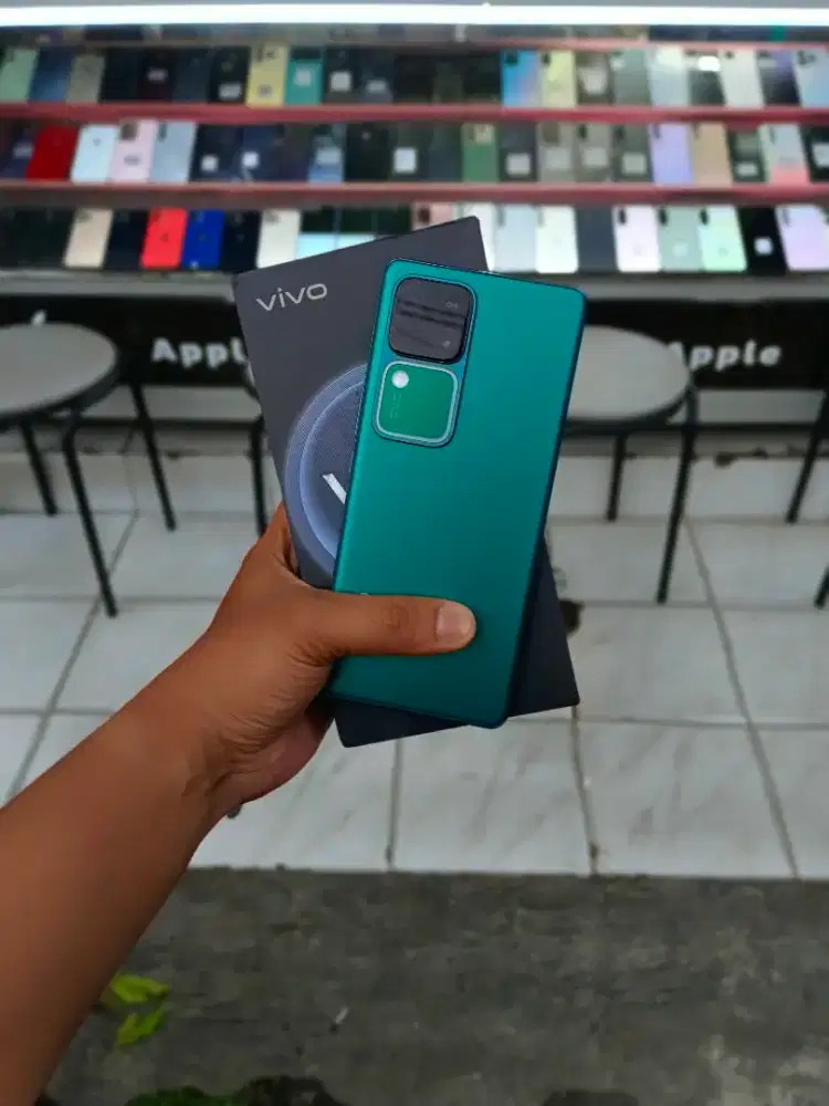 VIVO V30 5G Ram 8/256gb Fullset