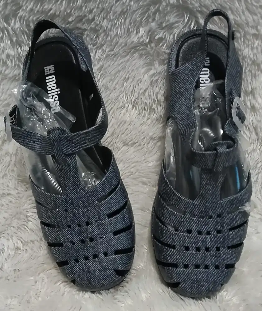 Sepatu Melissa Possession Denim