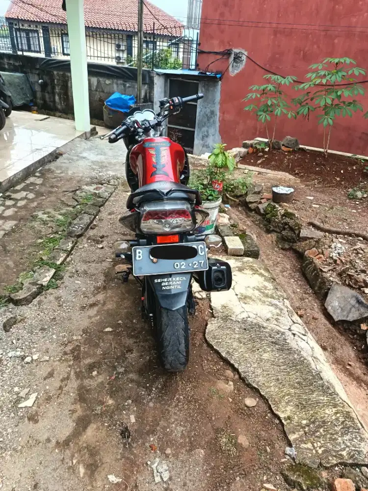 Yamaha scorpio 225 Lengkap Bagus
