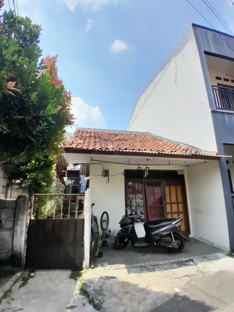 Rumah kontrakan dijual cepat