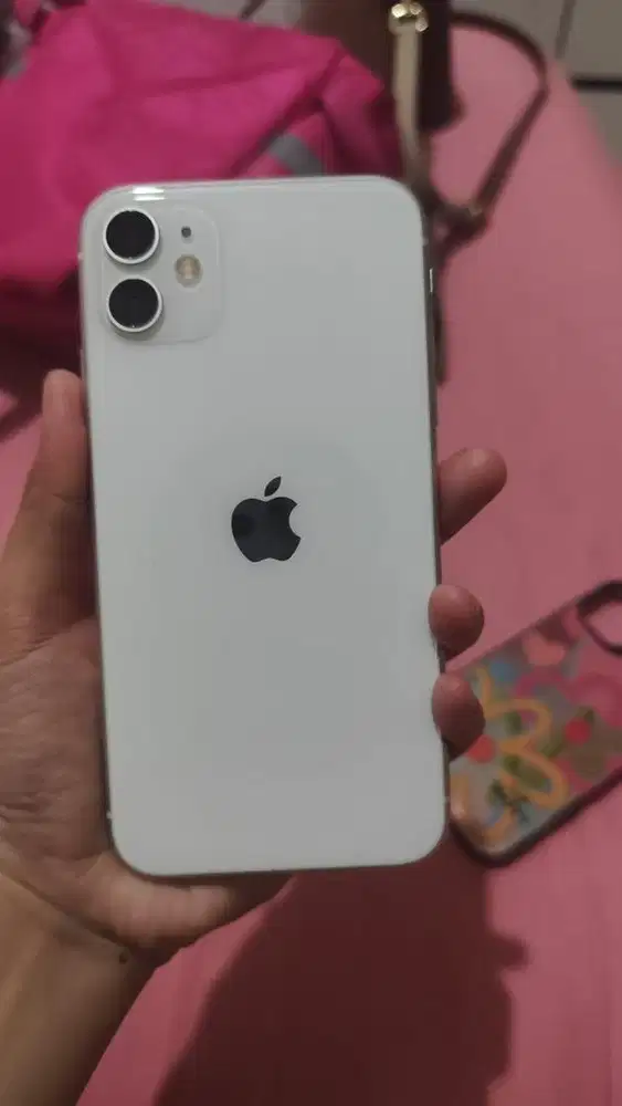 IP 11 64 GB Ibox