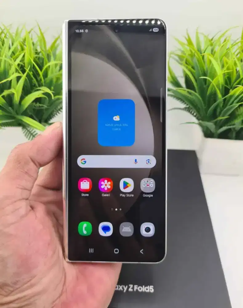 Samsung galaxy Z FOLD 5 5G 12/512 Resmi sein
Kelengkapan fullshett