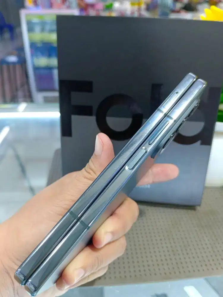 SAMSUNG GALAXY Z FOLD 4 12/512GB SECOND