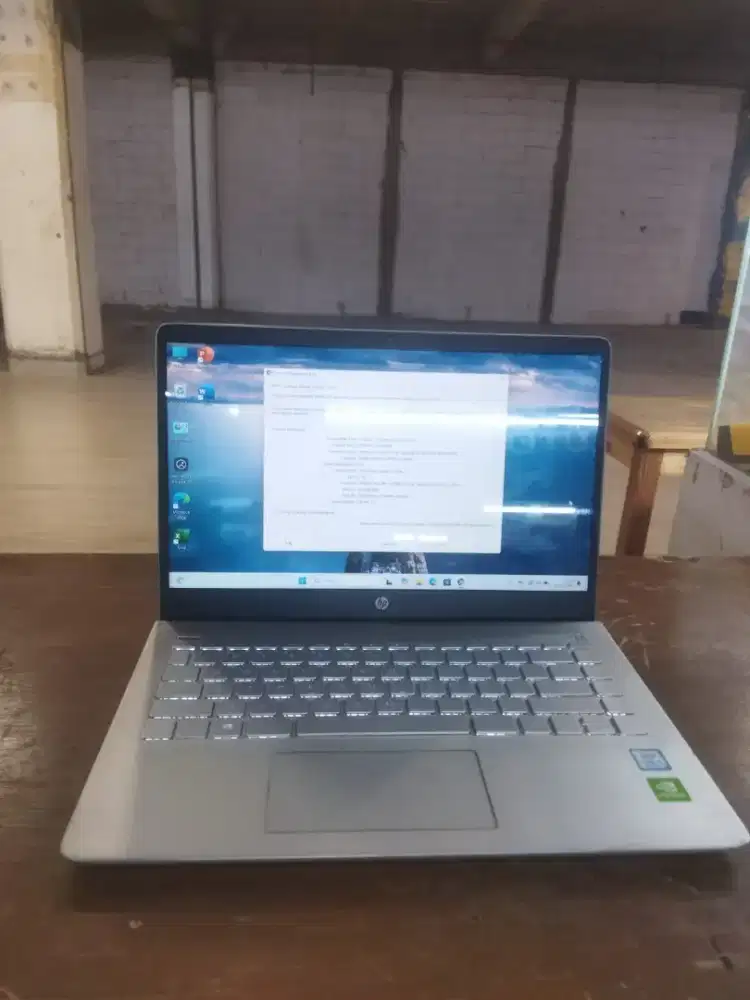 hp pavilion 14 (silver)
Cpu Intel