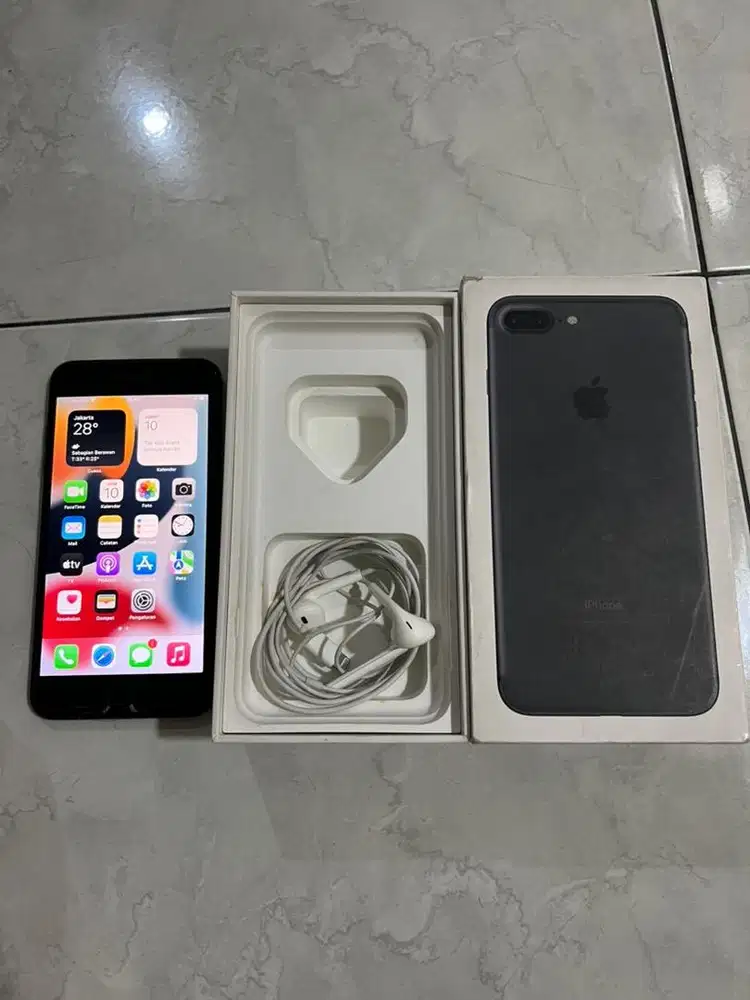 Jual Iphone 7 Plus Black 128 GB