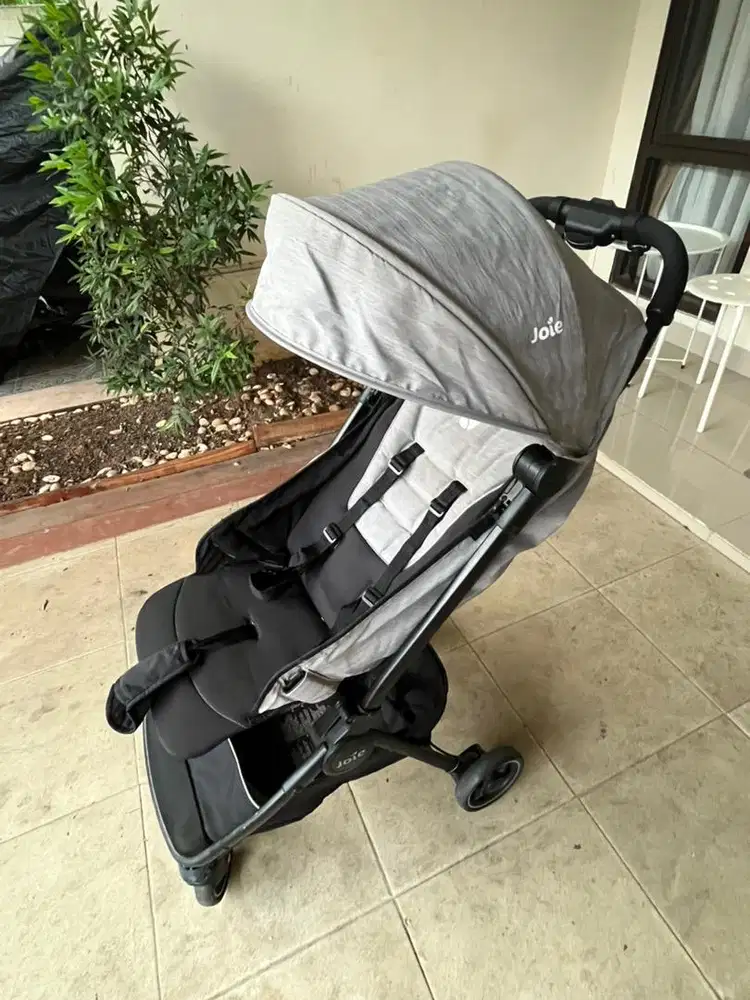 Joie pact lite stroller cabin size bekas