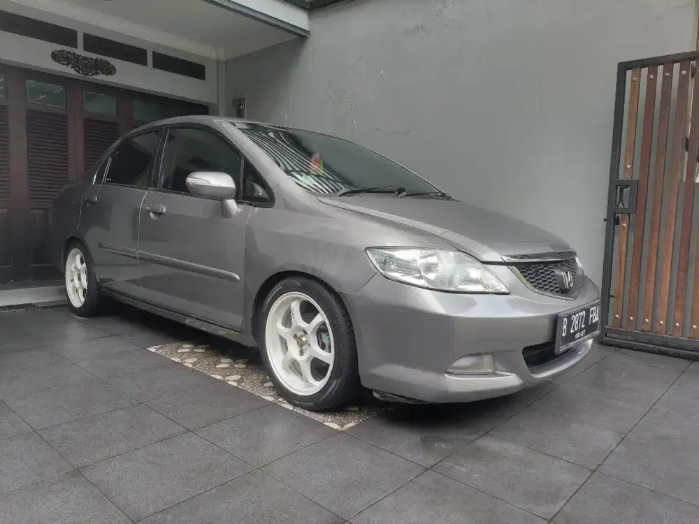 Jual cepat sedan honda city 1.5 vtec matic 2007 pajak pjg
