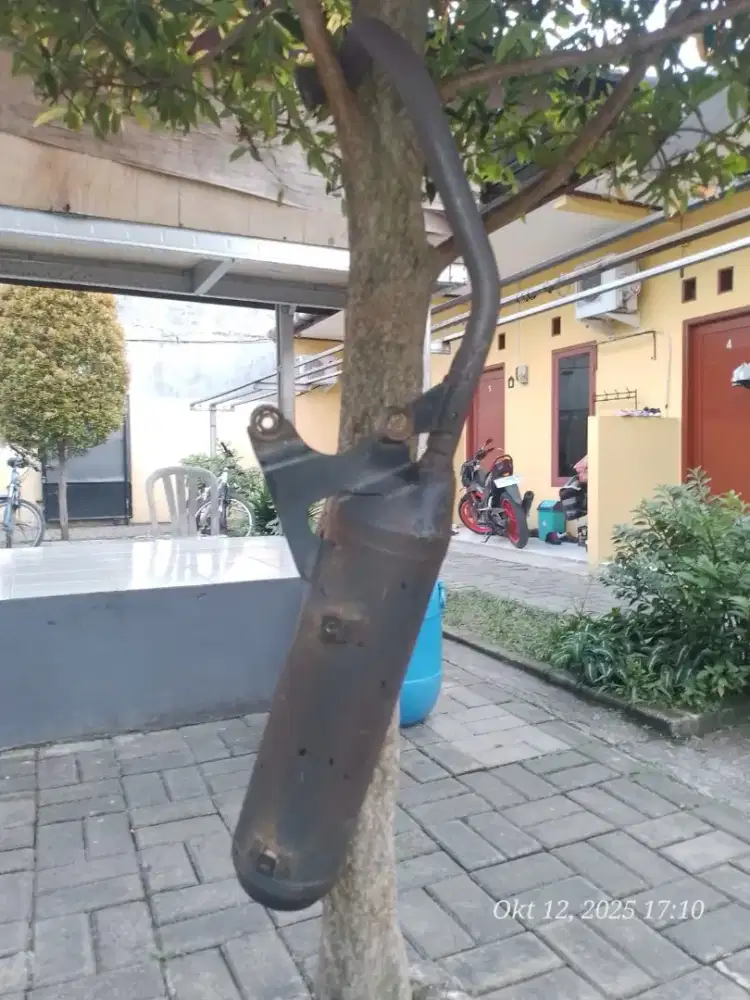 KNALPOT SUZUKI SPIN