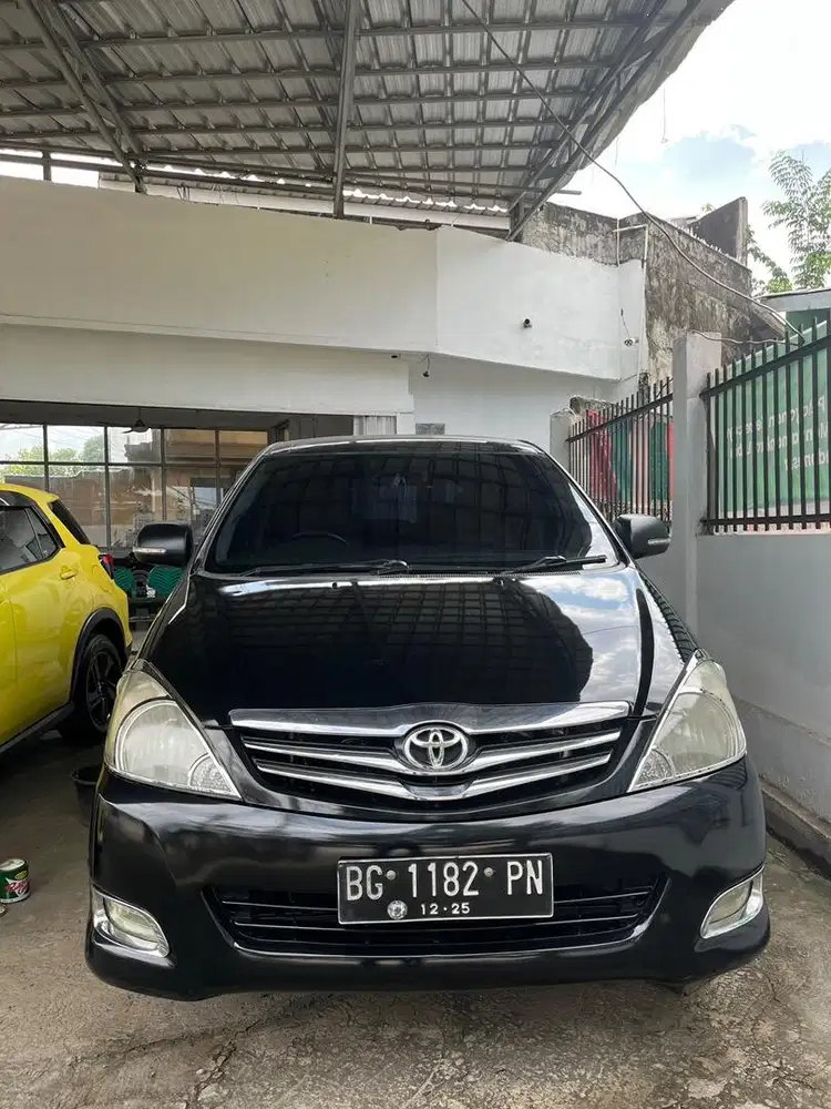 Dijual Innova V Bensin 2010