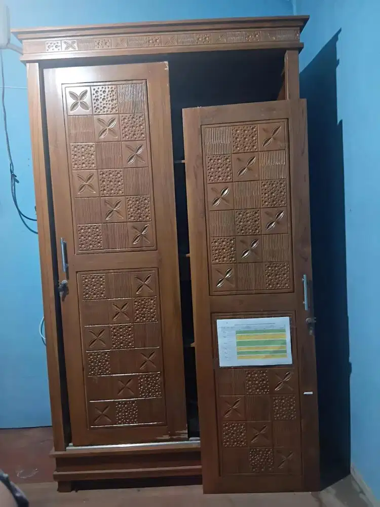 Dijual Lemari Kayu Jati