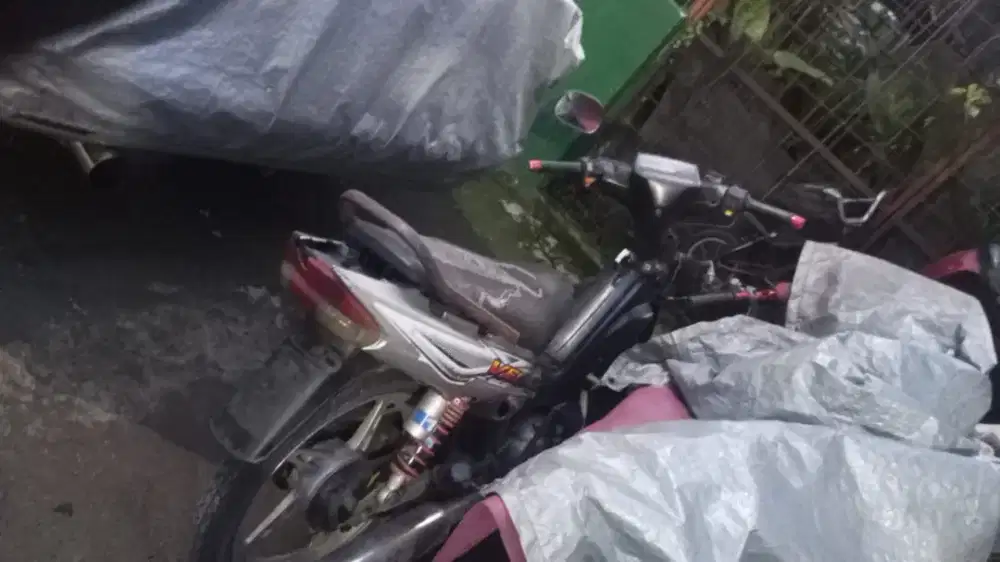 Dijual yamaha vega r thn 2003