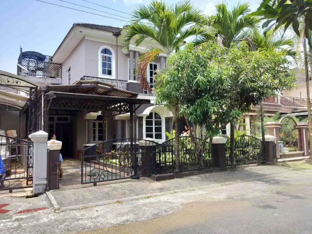 Dijual Rumah Bb dpn mall