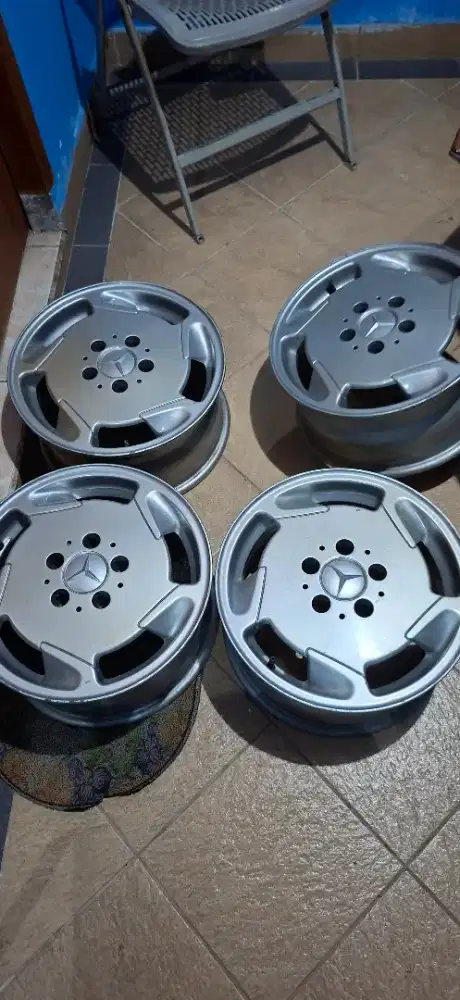Velg Mercedes Benz Alpha Robot R15