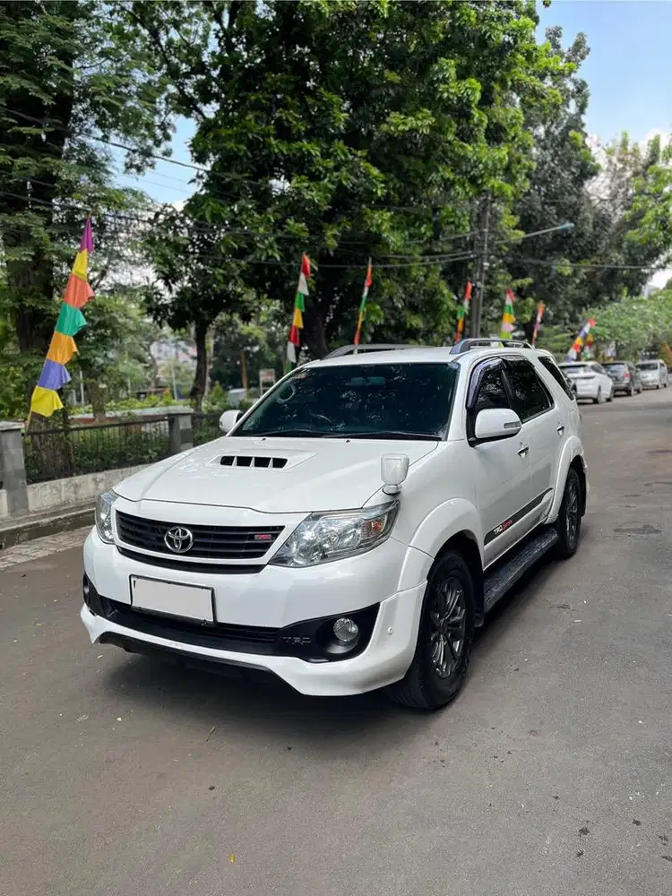 Fortuner VNT TRD 2014 Diesel Matic B Plat B