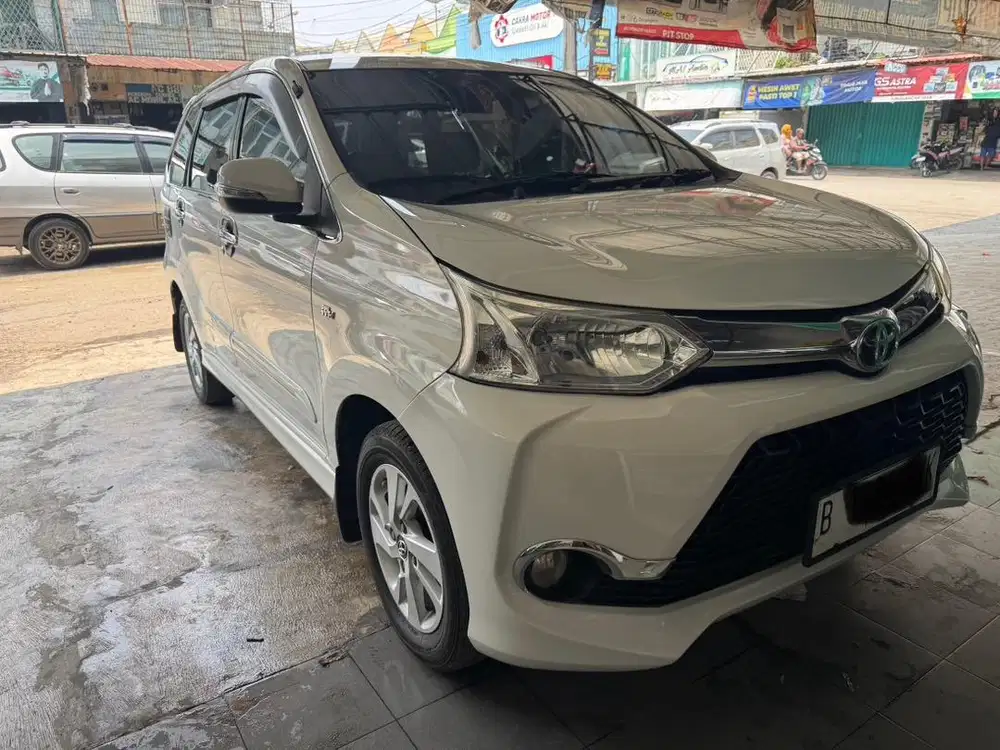 Toyota avanza veloz 1.3 matic 2015 gress