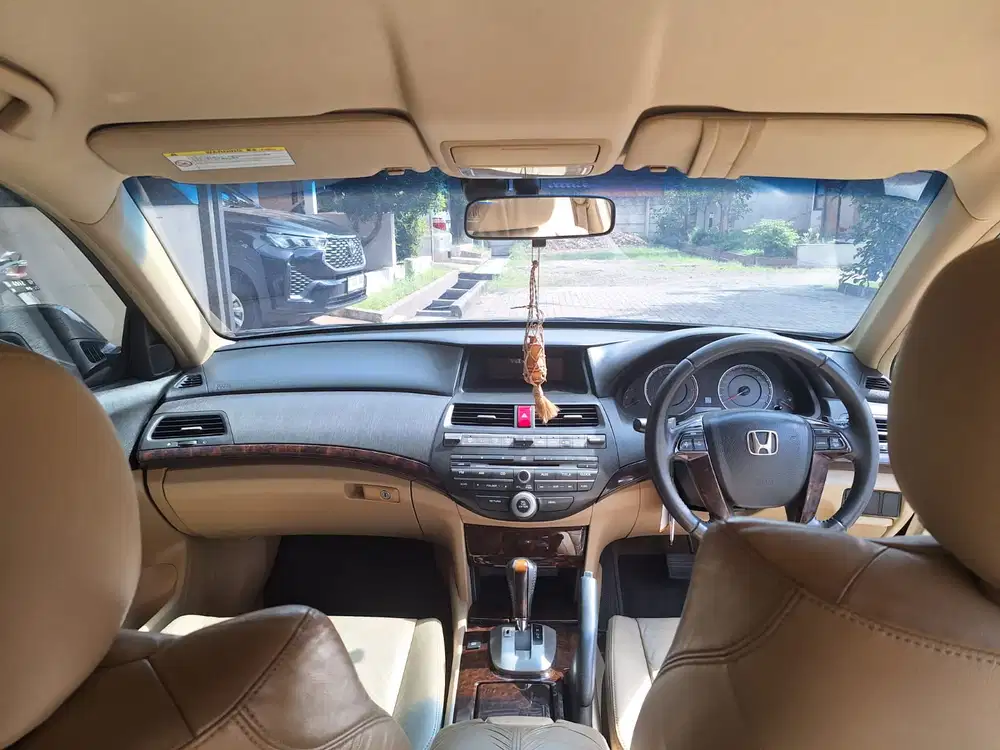 Honda Accord 2010 Bensin