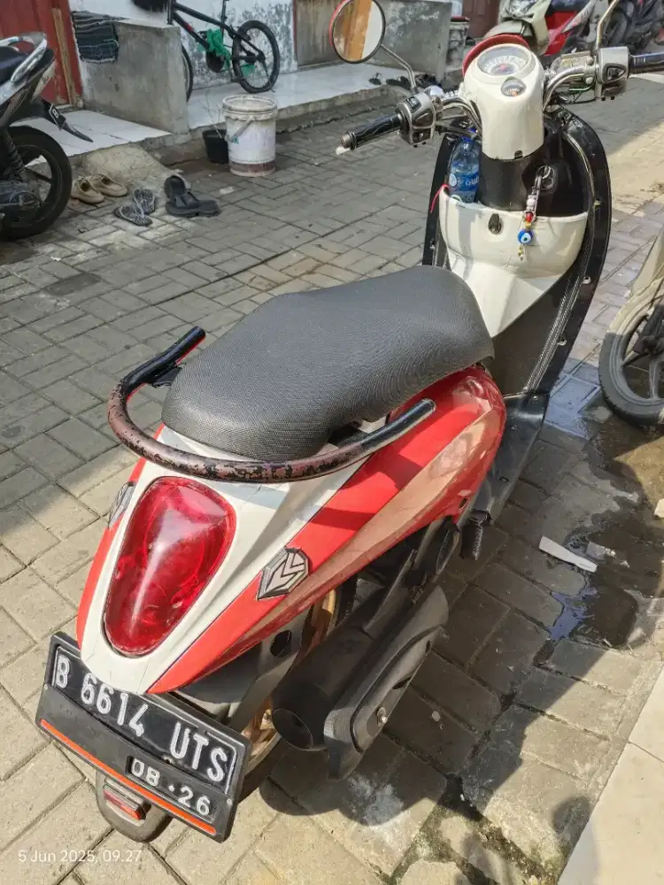 DIJUAL MOTOR SCOOPY