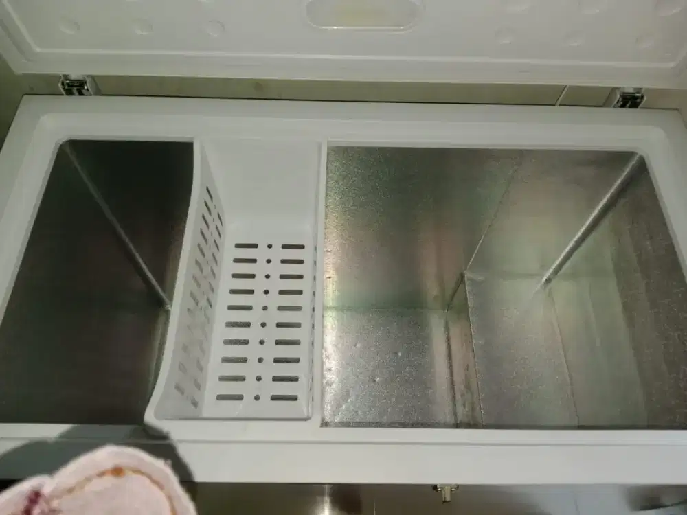 TCL Freezer TCF-350ZID