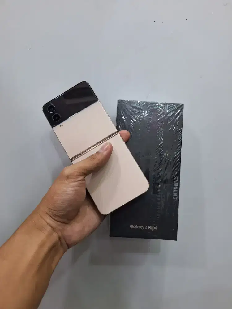 Samsung Z Flip 4 512gb SEIN, Full ori no minus