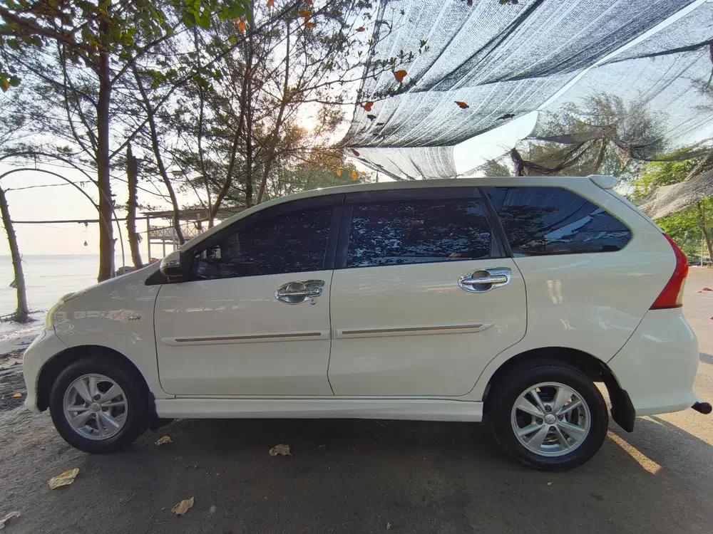 Toyota Avanza 2012 Bensin