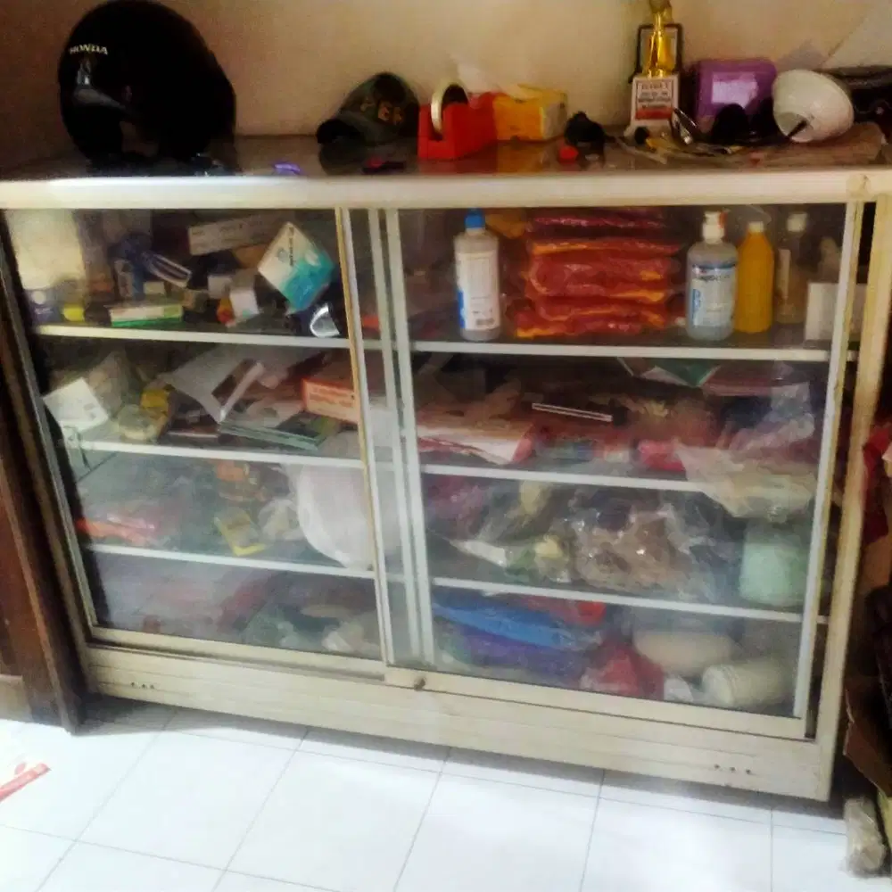 Di jual cepat etalase