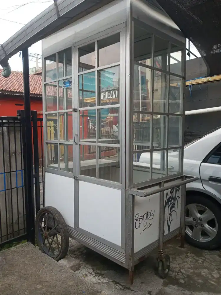 RODA GEROBAK JANGKUNG
                       UNIK