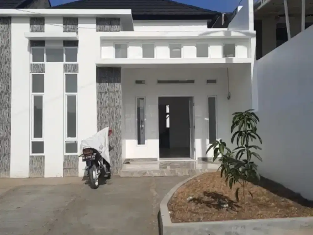 DIJUAL RUMAH MEWAH TANAH LUAS LOKASI STRATEGIS