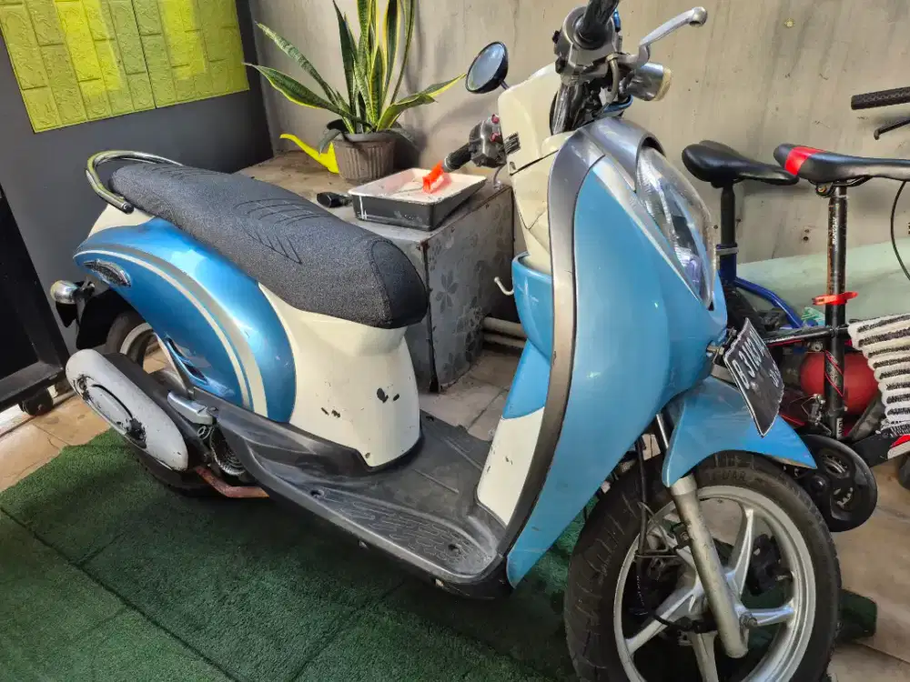 Scoopy Carbu 2012 Low KM