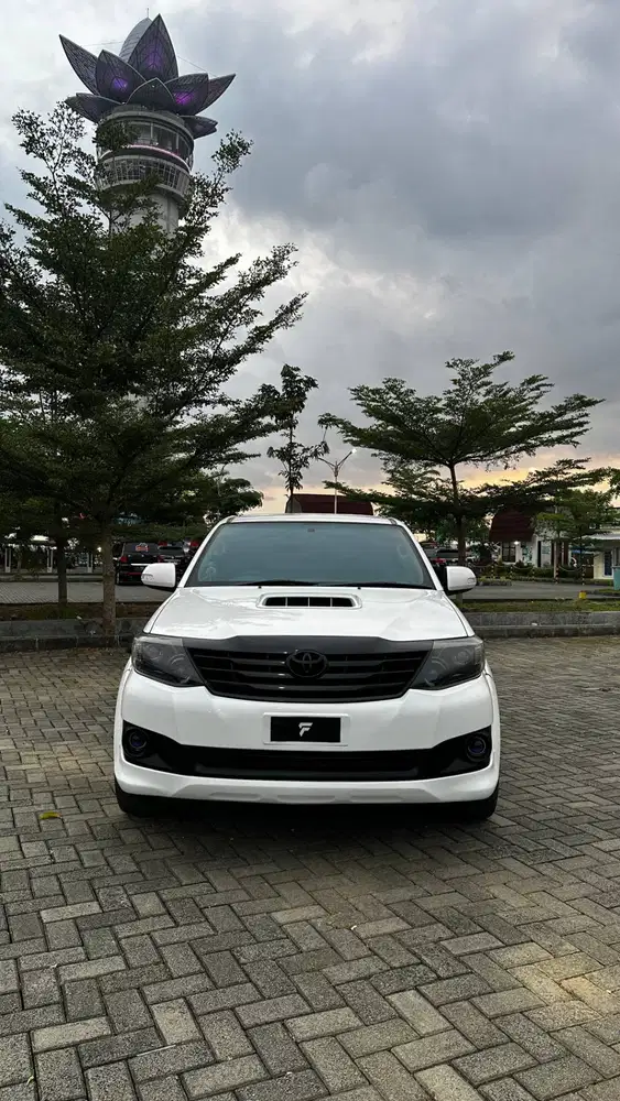 Fortuner Type G VNT Automatic Diesel 2013