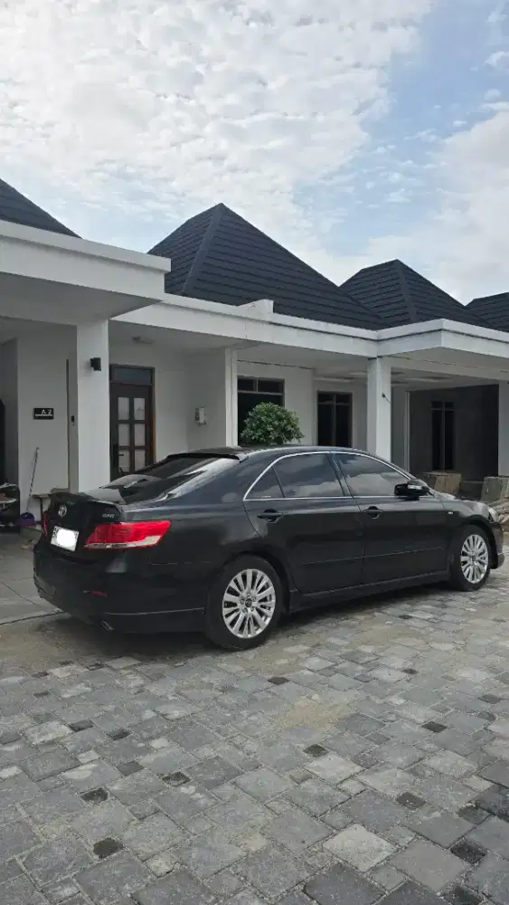 Dijual Toyota Camry 2012 - Siap diajak nongkrong.