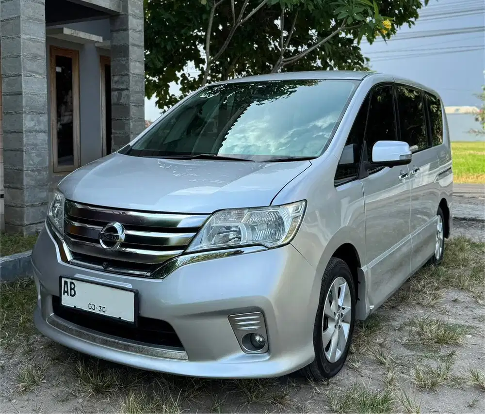 Nissan Serena Hws Matic Th 2015 Asli AB Kondisi Top Jamin Termurah