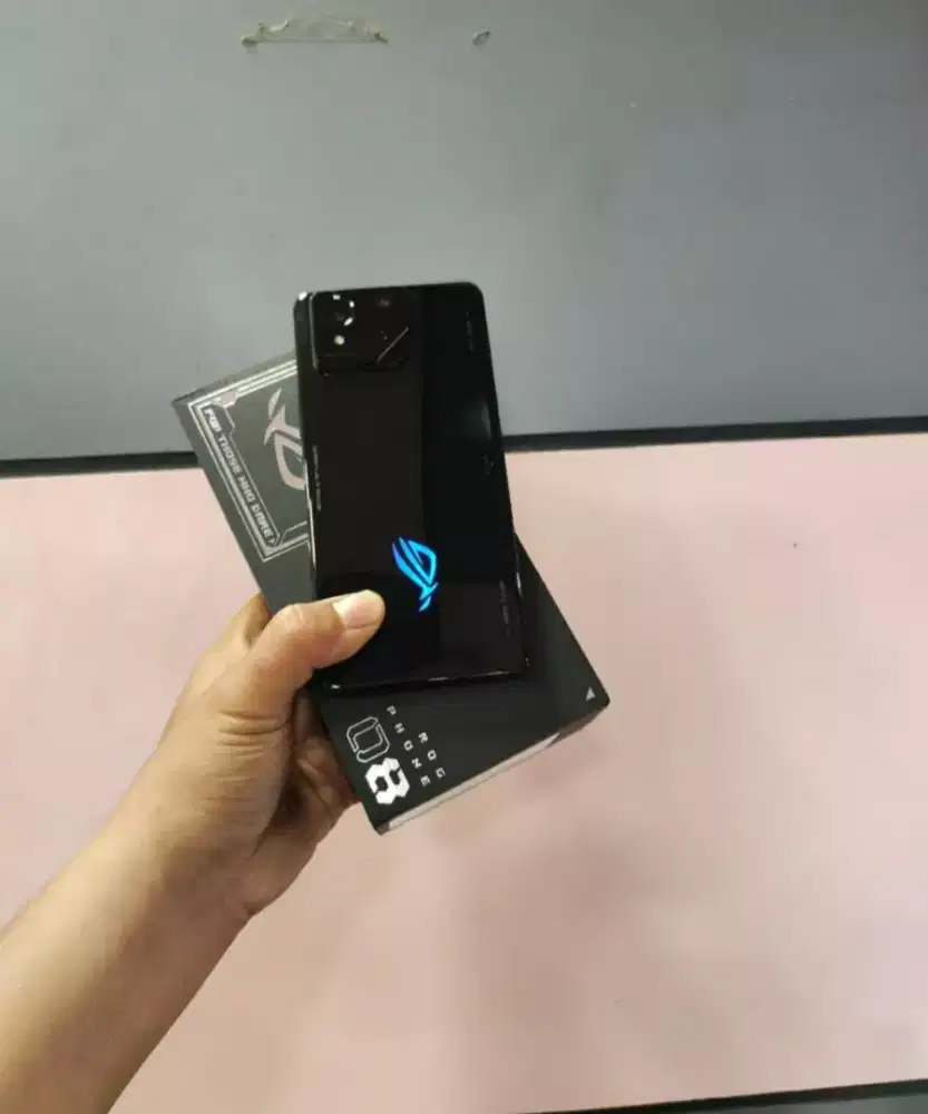 Ready Asus ROG 8 12/256gb resmi