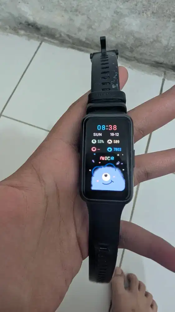Jam tangan Huawei band 7
