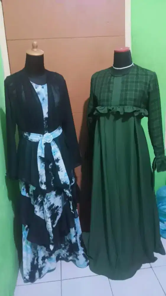Alesha dress modern