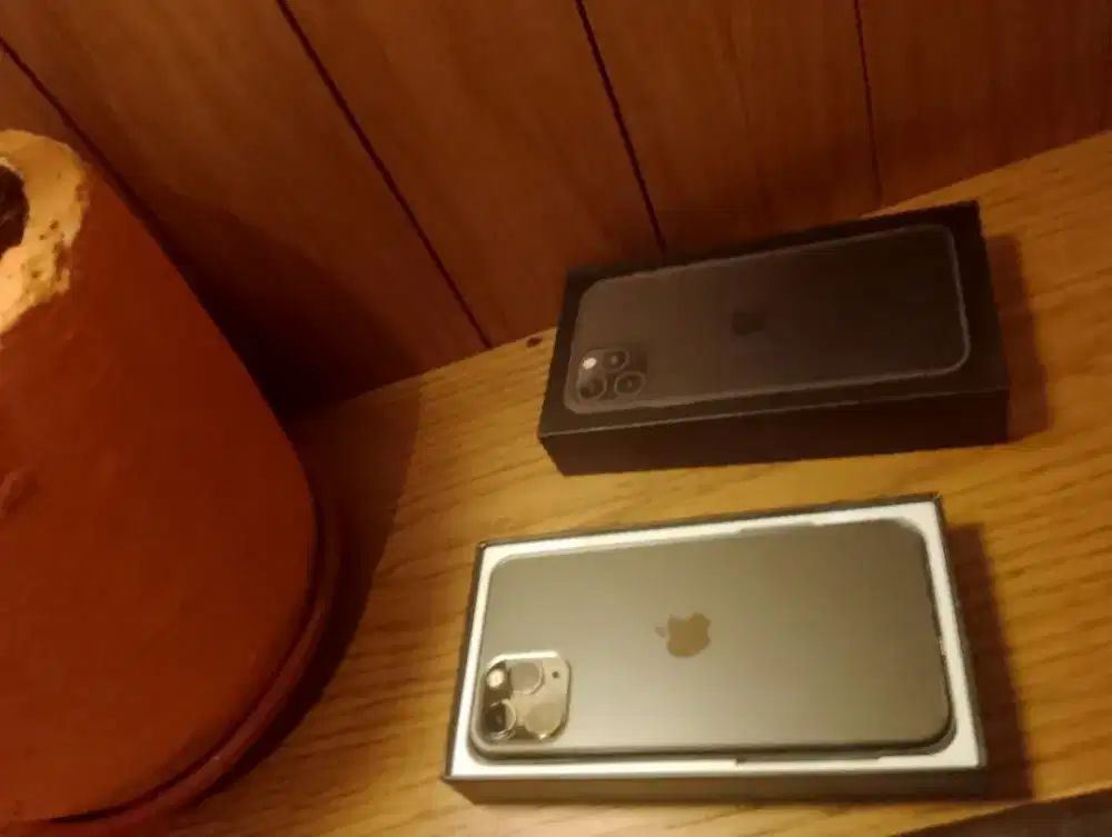 Iphone 11 pro 256gb yg sama baru
