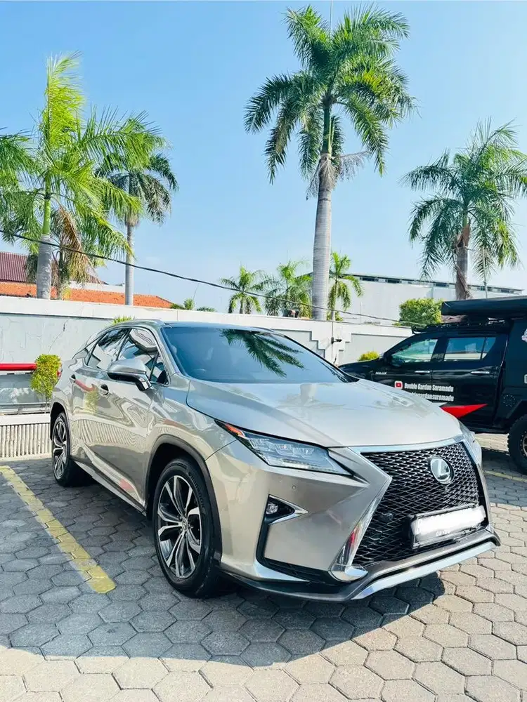 DP0 RUPIAH Lexus RX200T 2016 LUXURY generasi sebelum RX300