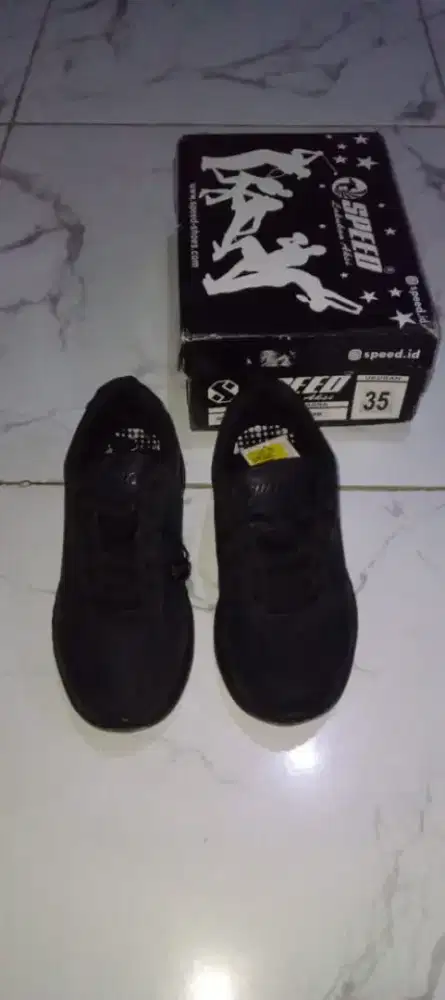 Sepatu anak merk speed ukuran 35 cipondoh