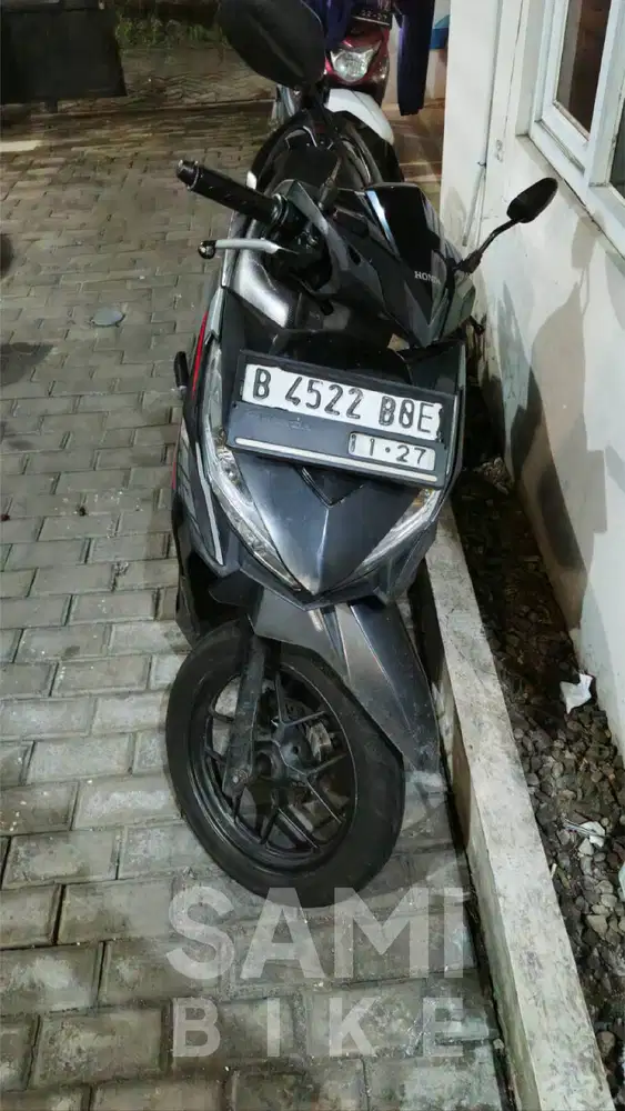 Honda Vario 125 LED OLD TAHUN 2017