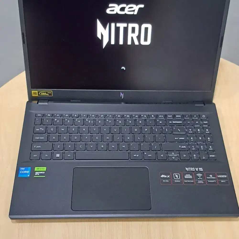 Laptop Acer Nitro V 15 (ANV15-51-79Y1) | Core i7 RTX2050