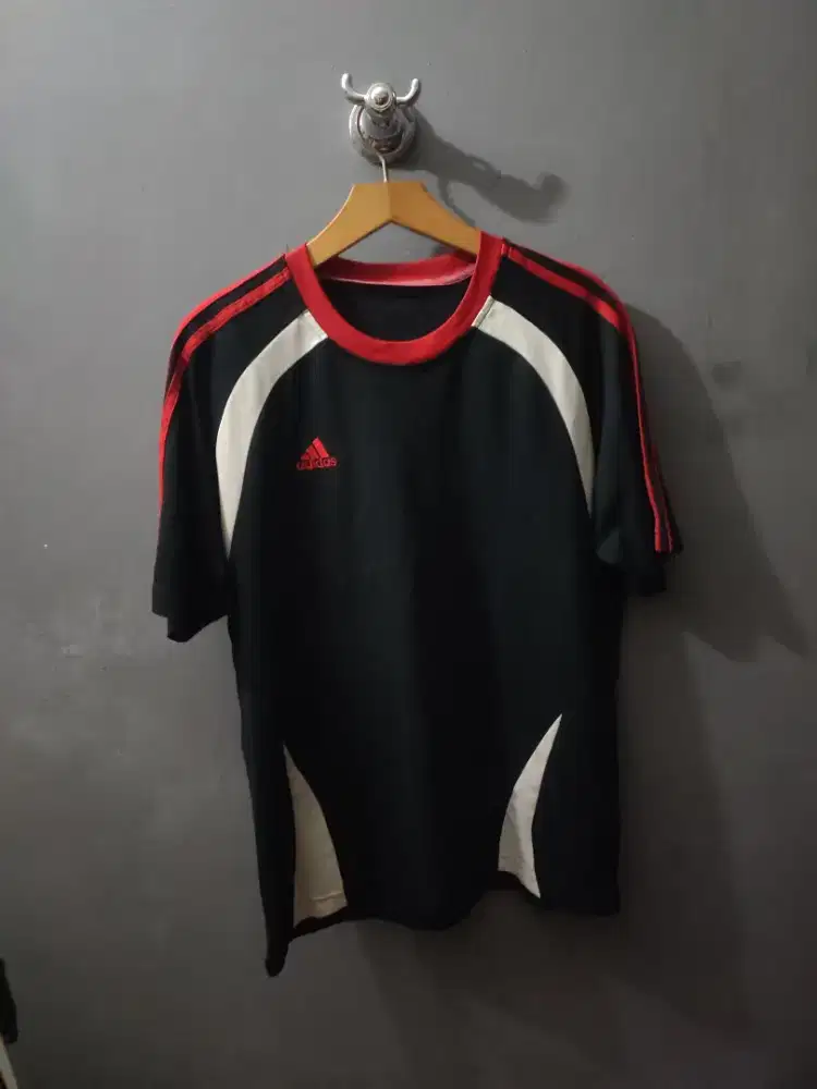 Jersey Adidas Vintage 3 stripes original size L preloved