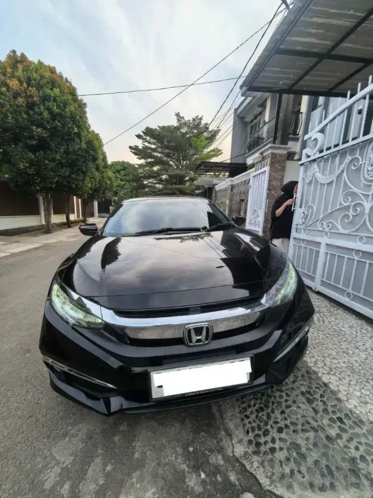 Civic Turbo Sedan 2020 Istimewa